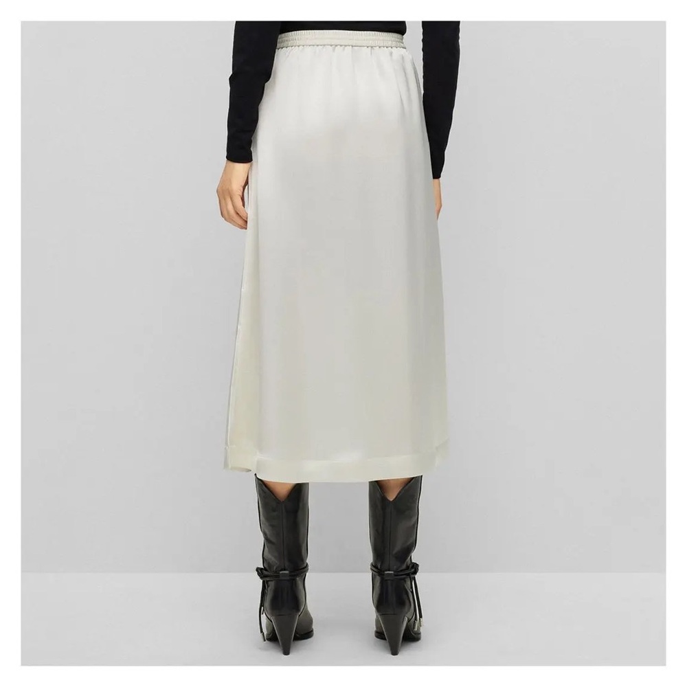 Hugo Boss NWT Midi Skirt size 8